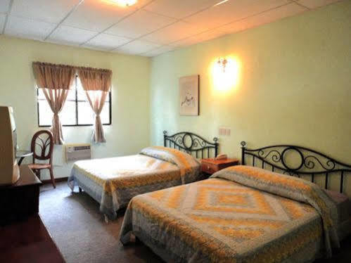 Miramonte 3* San Salvador